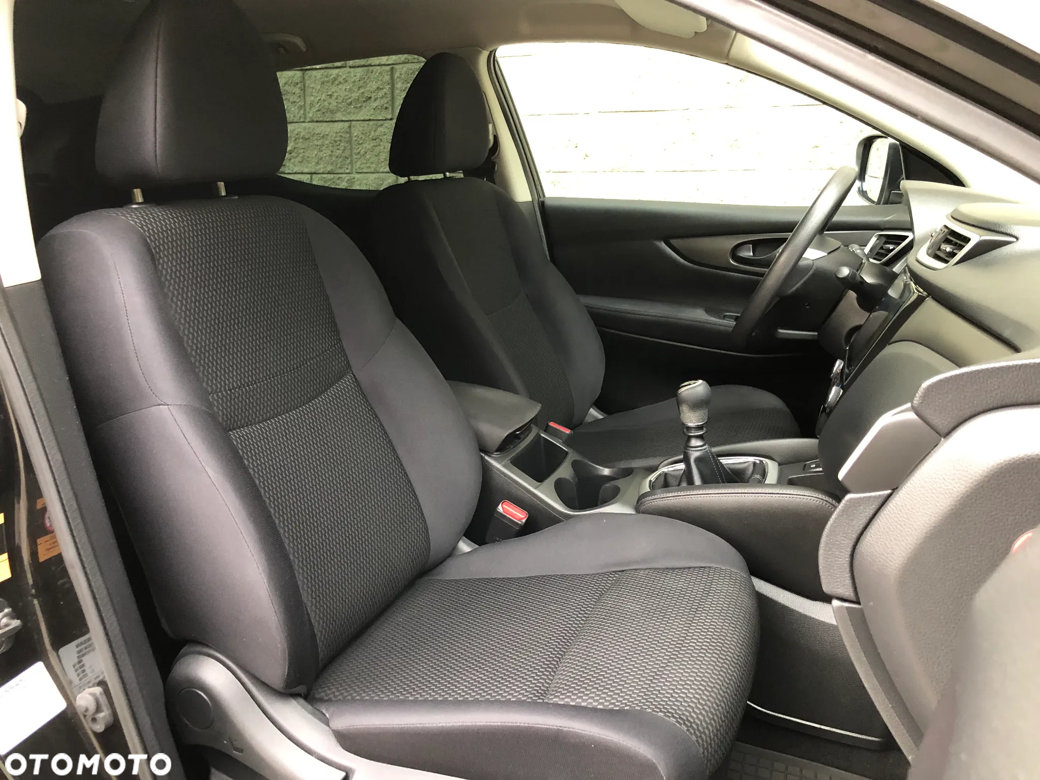 Nissan Qashqai 1.2 DIG-T Acenta EU6 - 25