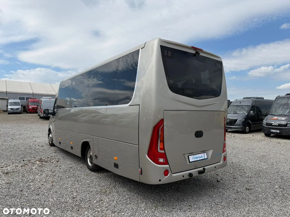 MAN TGE - 11