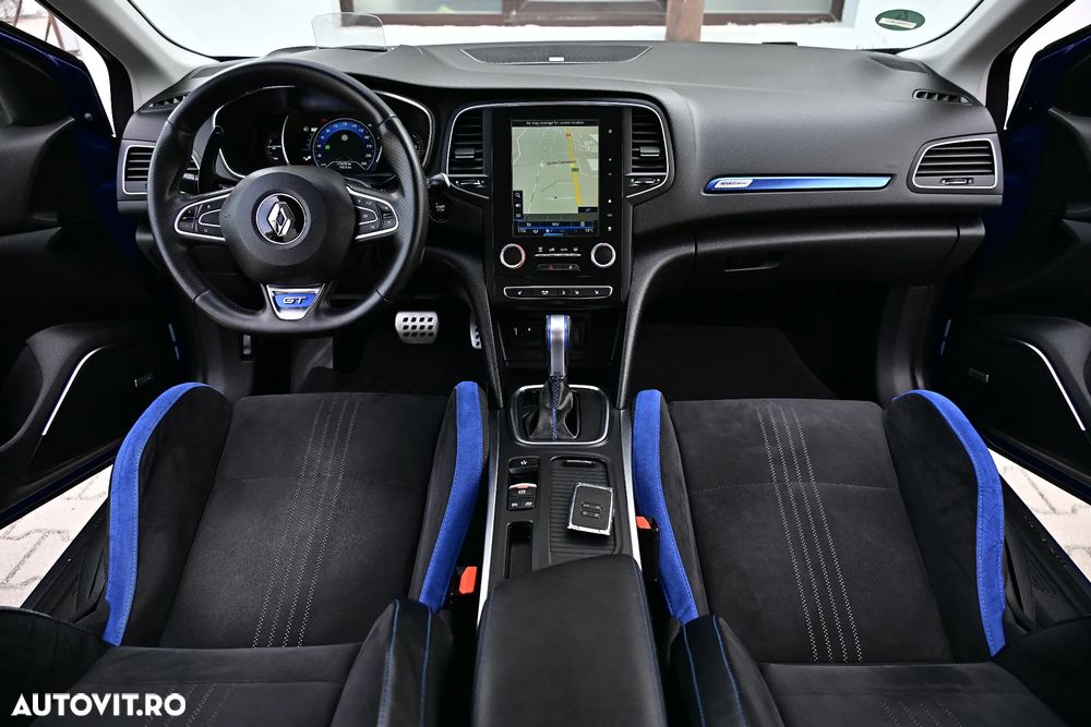 Renault Megane ENERGY TCe 205 EDC GT - 30