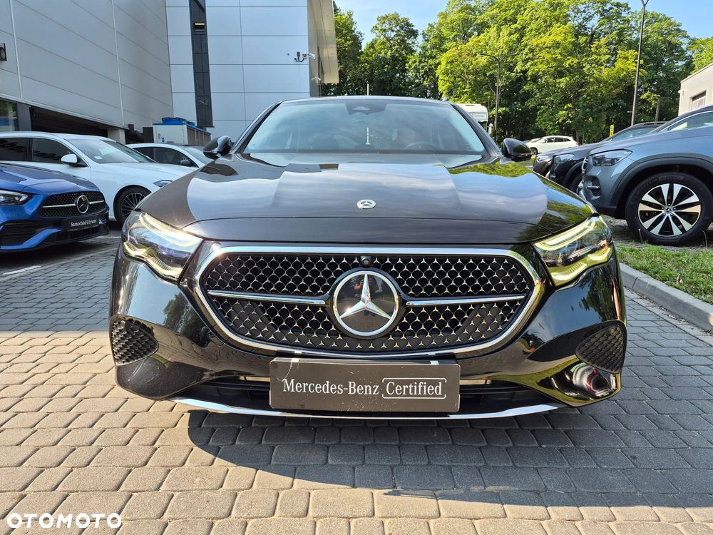 Mercedes-Benz Klasa E 200 4Matic 9G-TRONIC - 7