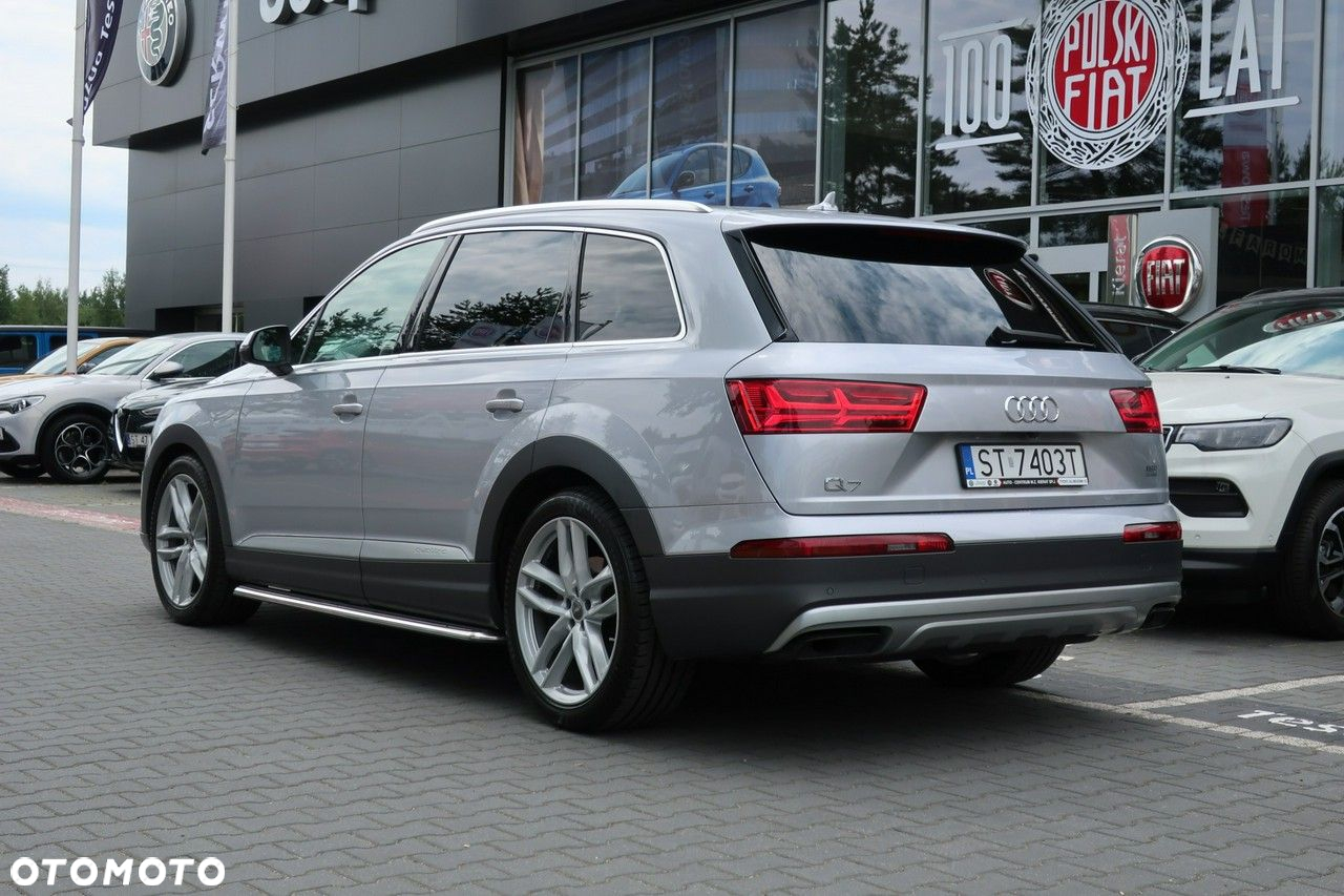 Audi Q7 - 6