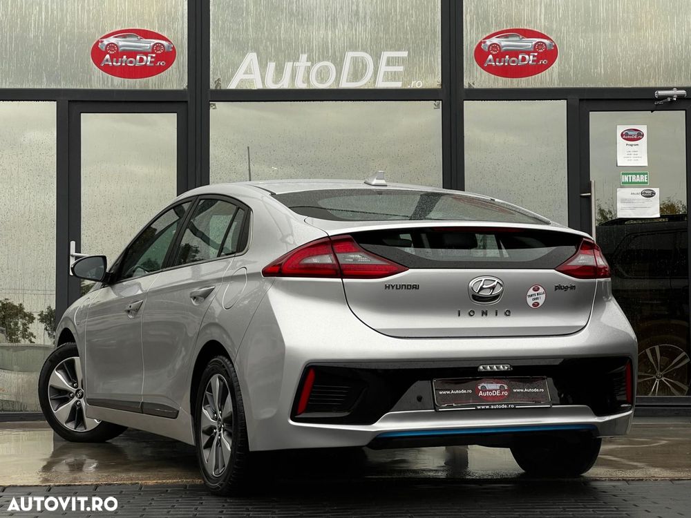 Hyundai IONIQ Plug-In Hybrid 1.6 141CP Exclusive - 3
