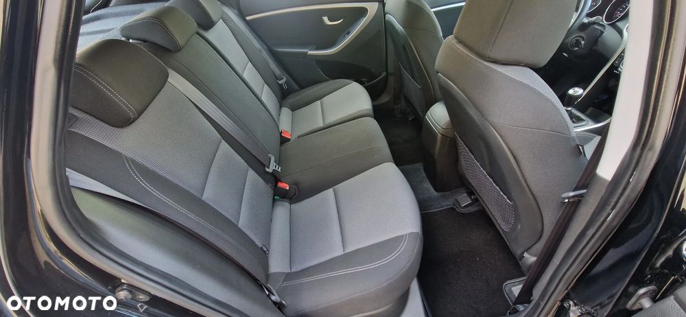 Hyundai i30 1.4 Premium - 8