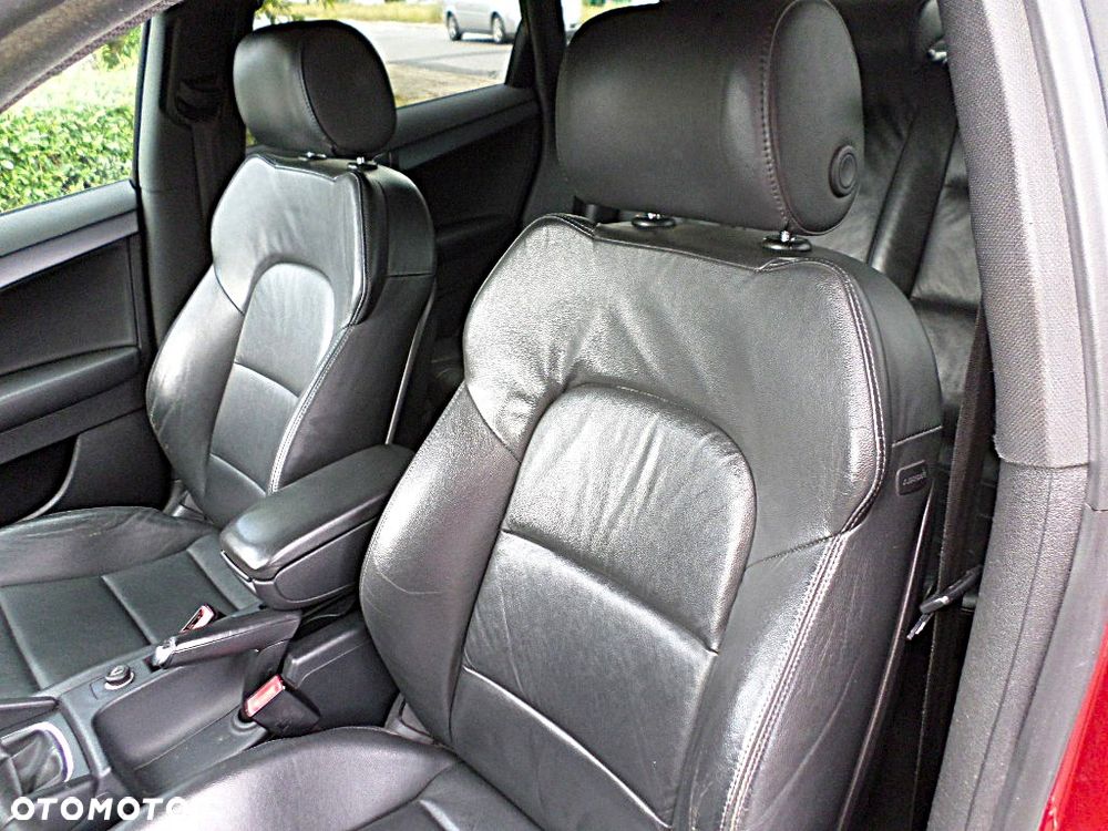 Audi A3 Sportback 2.0 TDI DPF S line Sportpaket - 9