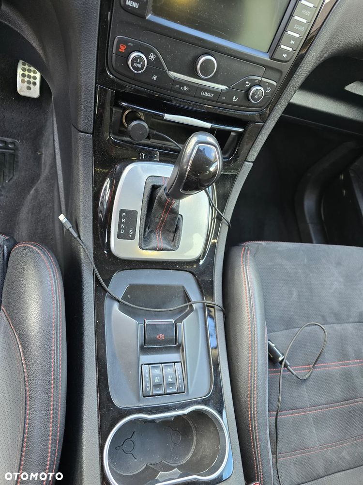 Ford S-Max - 10