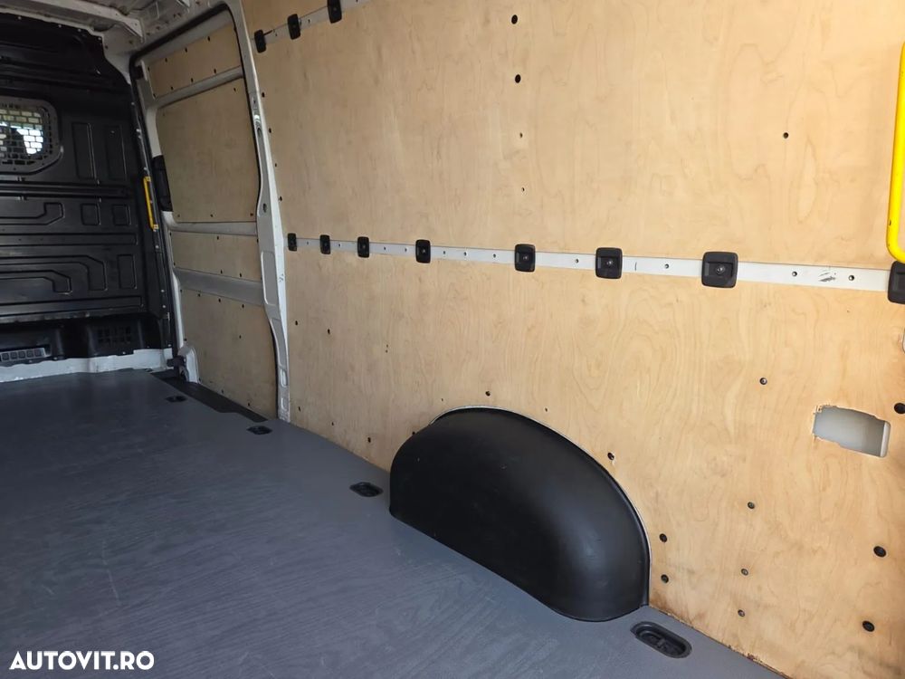 Volkswagen New Crafter Extralung L4H3 - 13