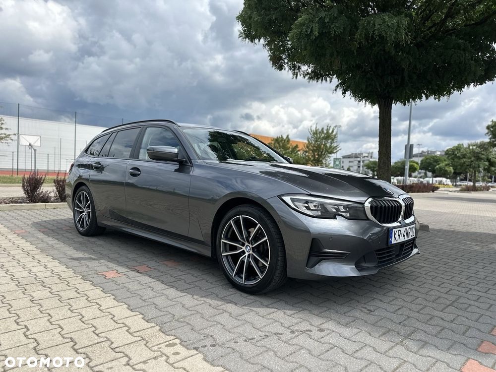 BMW Seria 3 318i Advantage sport - 4