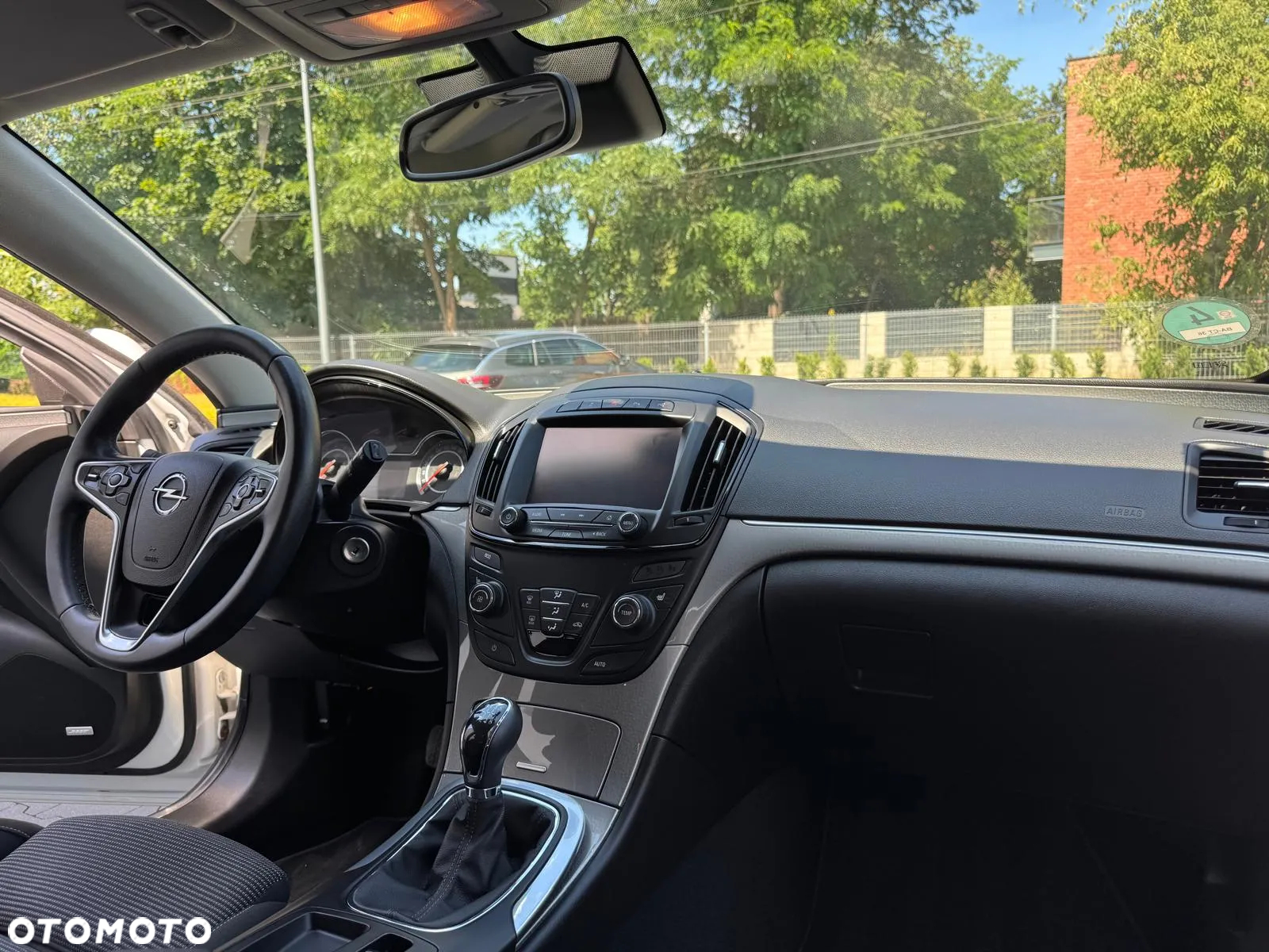 Opel Insignia 2.0 CDTI S&S - 37