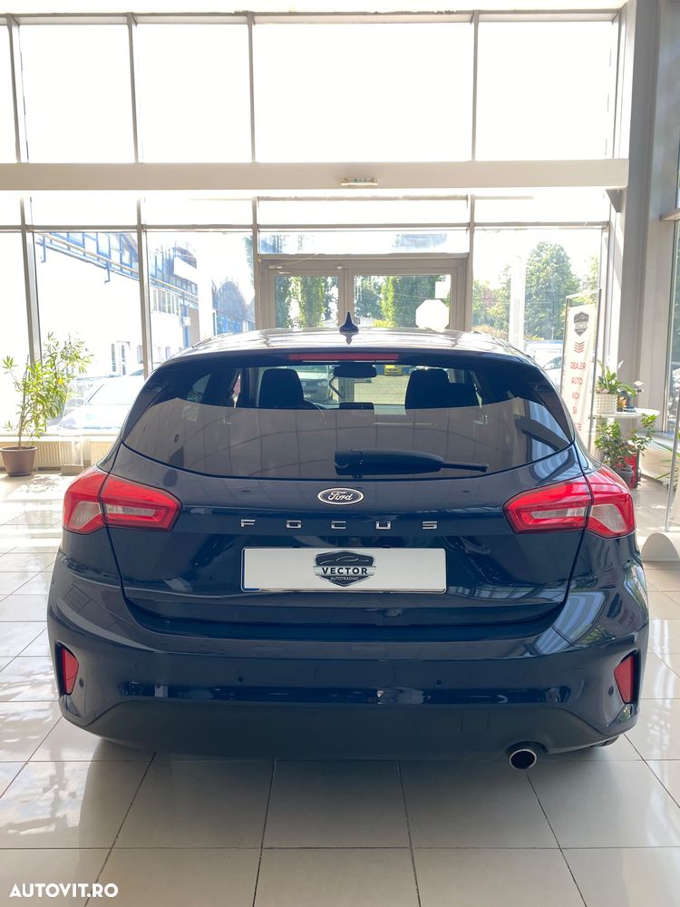 FORD Focus 2020 — imagine 9