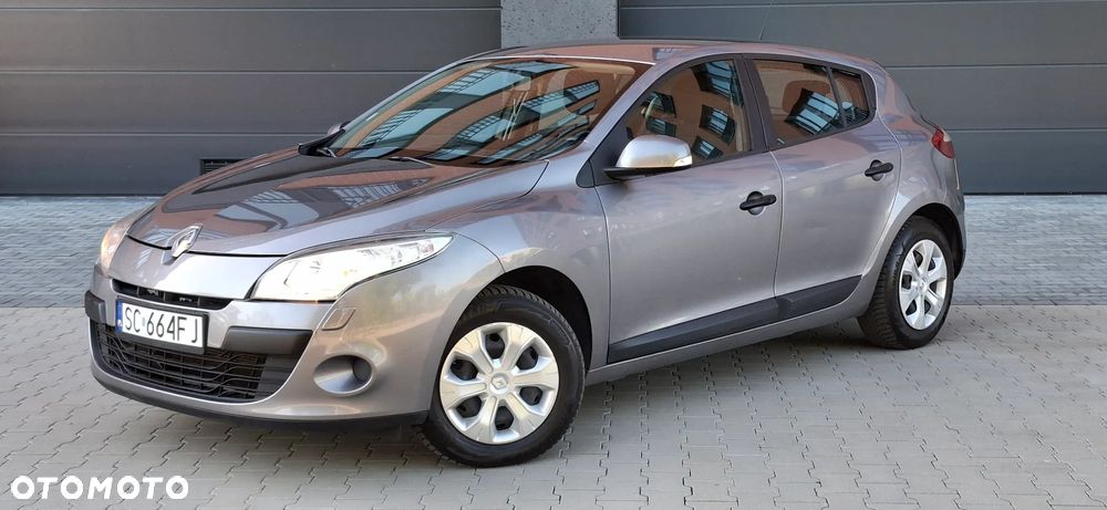 Renault Megane 1.6 16V 110 TomTom Edition - 32