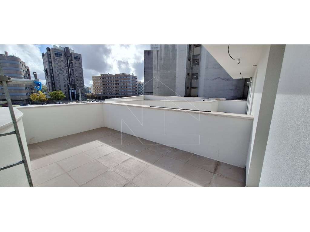 T2 de Sonho com Terraço no Centro de Aveiro - Edifício Aleluia, Con... - Grande imagem: 4/29