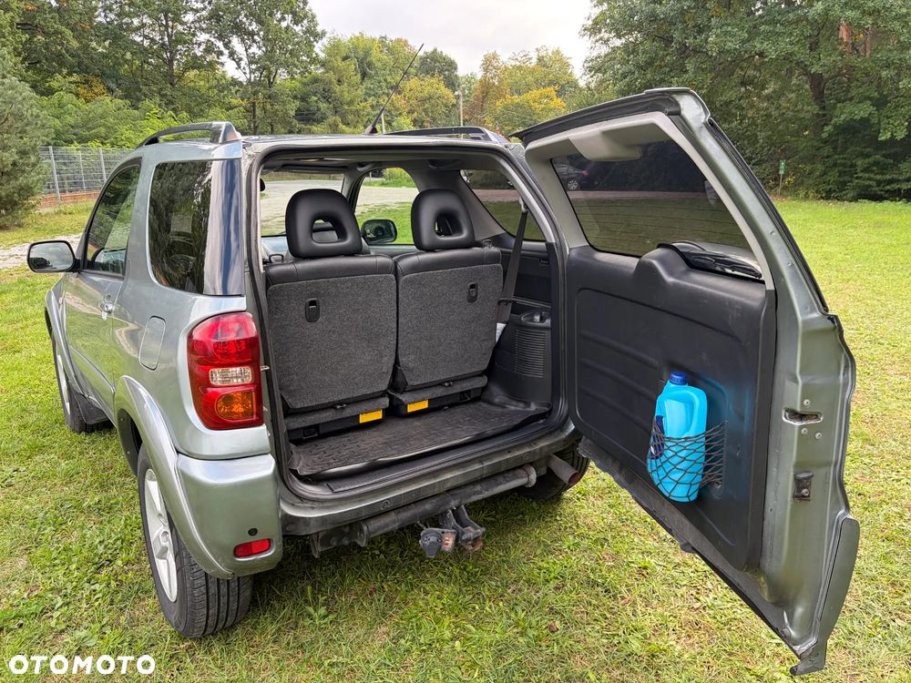 Toyota RAV4 2.0 VVT-i Prestige - 25