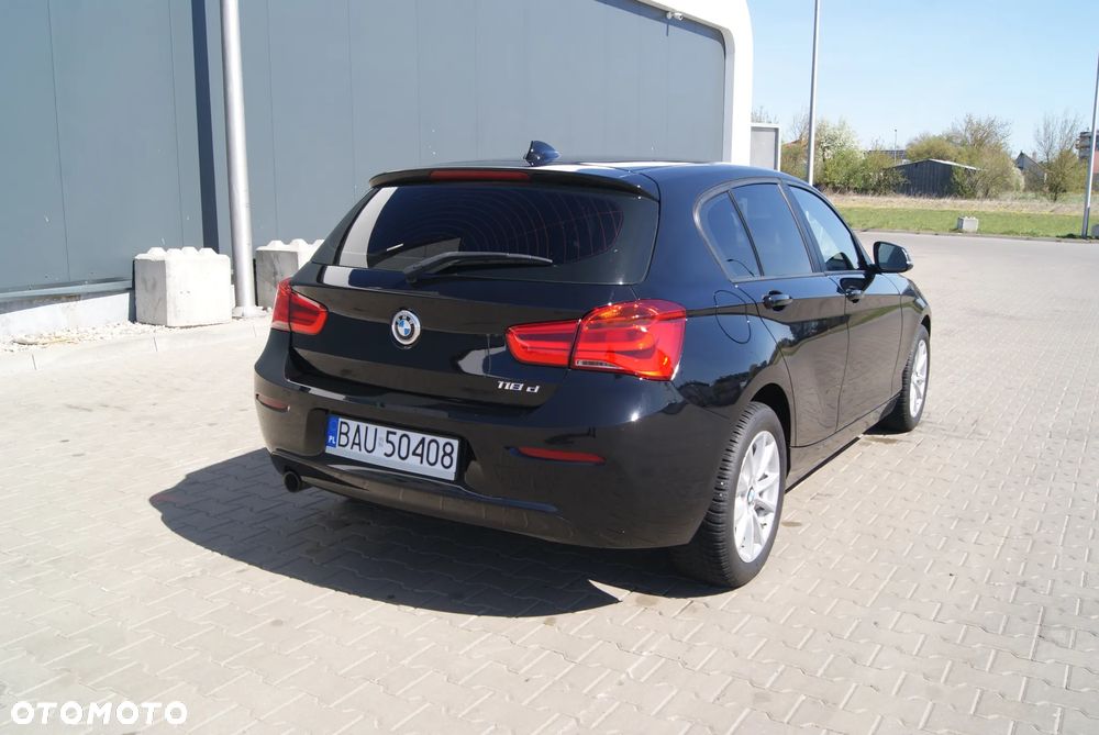 BMW Seria 1 118d - 3