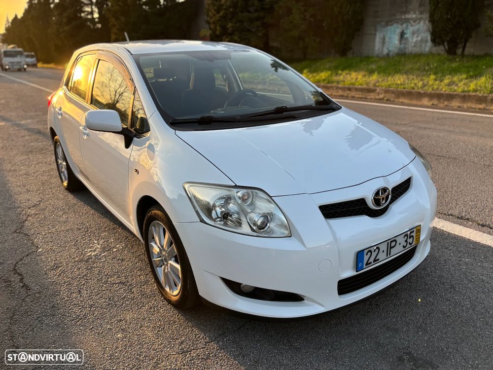 Toyota Auris 1.4 D-4D AC - 5
