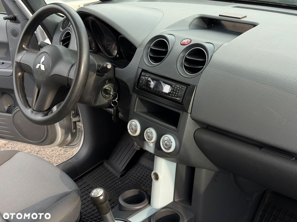 Mitsubishi Colt 1.1 Motion - 8