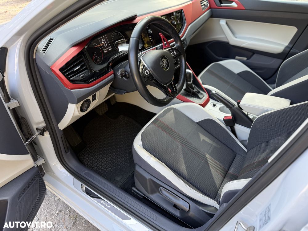 Volkswagen Polo - 6