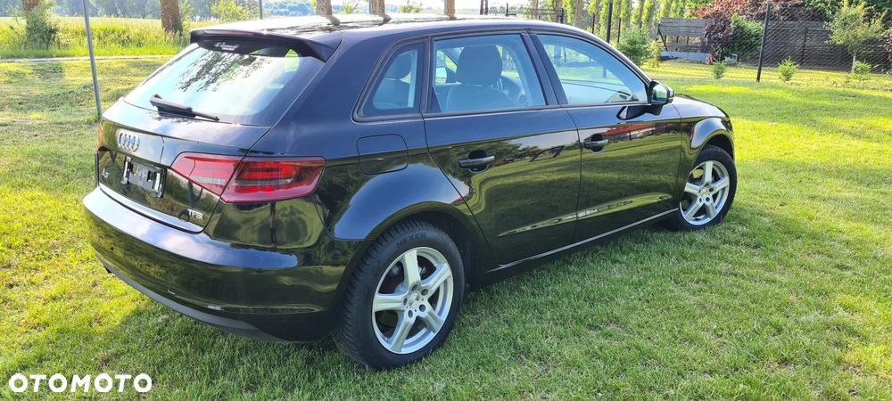 Audi A3 Sportback 1.2 TFSI Ambition - 11