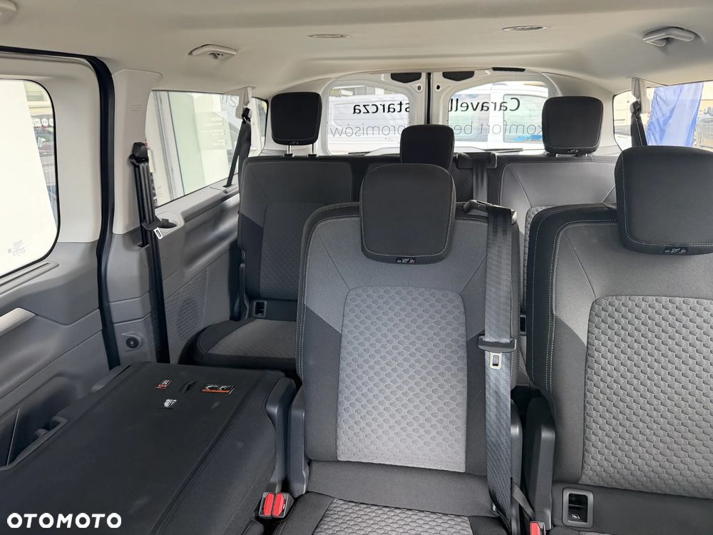 Volkswagen Caravelle - 17