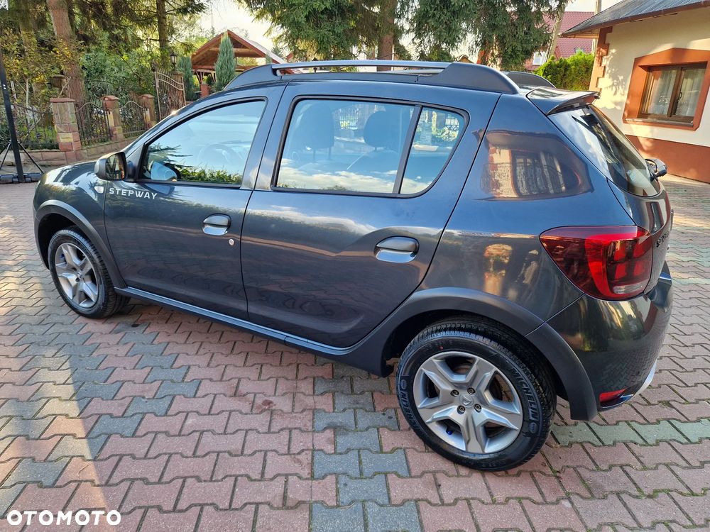 Dacia Sandero 0.9 TCe Laureate S&S - 35