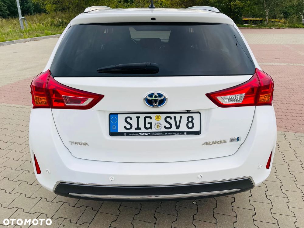 Toyota Auris 1.8 HSD Luna - 4