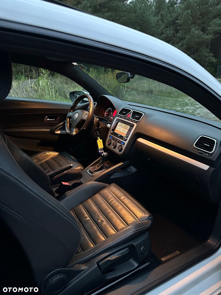 Volkswagen Scirocco - 8