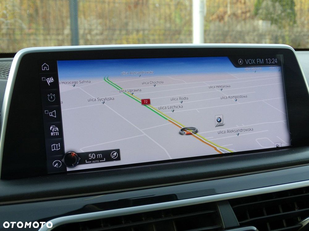 BMW Seria 7 740d xDrive - 31