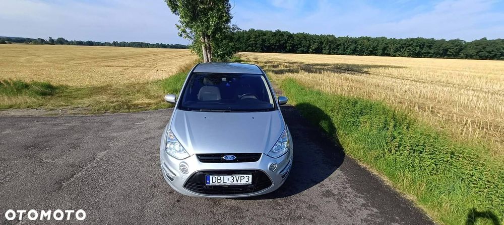 Ford S-Max - 9