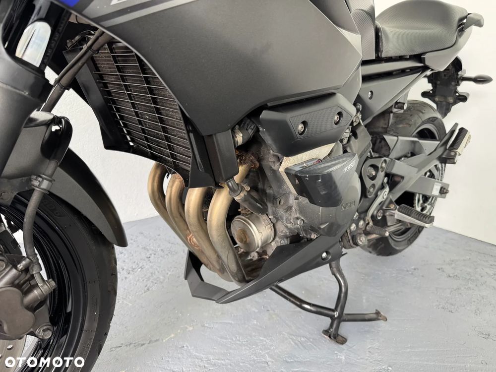 Yamaha XJ - 32