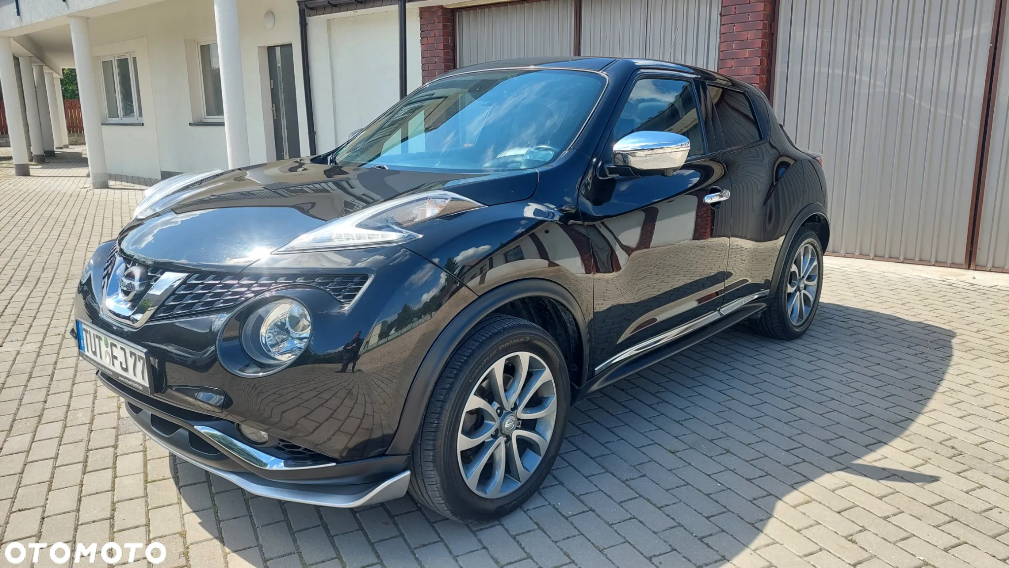 Nissan Juke 1.6 DIG-T Tekna 4WD Xtronic EU6 - 17