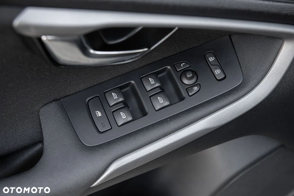 Volvo V40 Cross Country D2 Drive-E Kinetic - 17