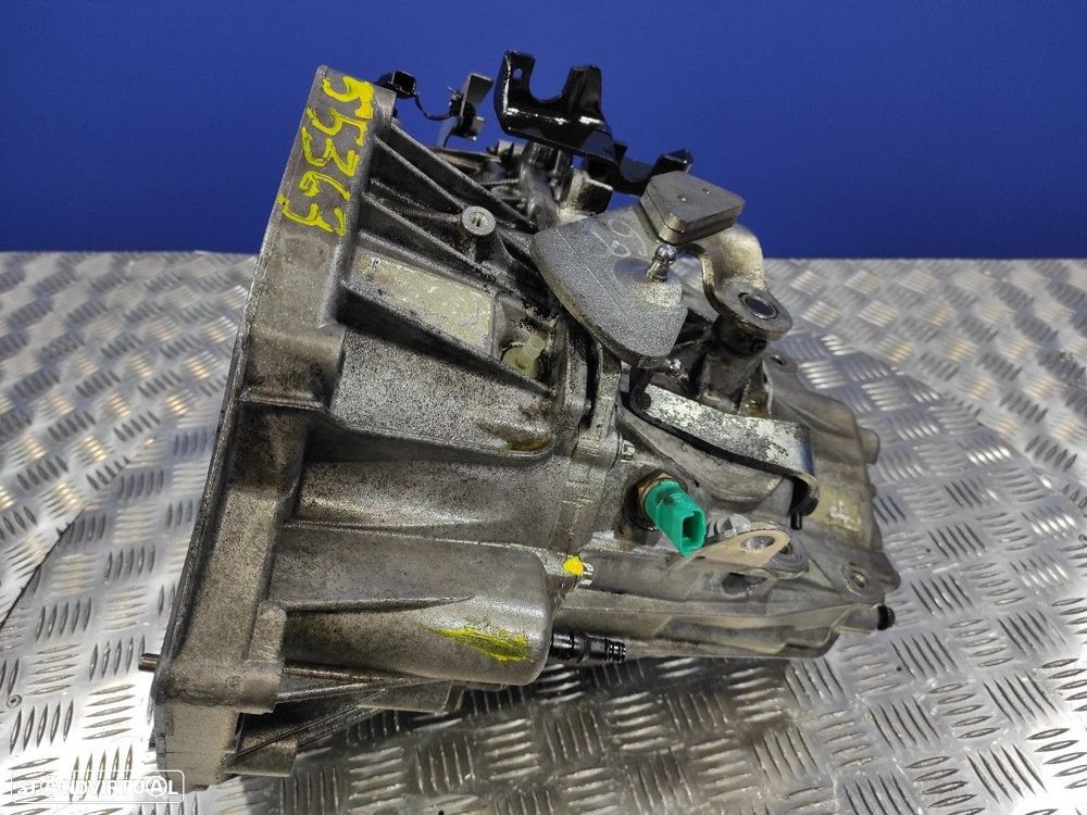 CAIXA VELOCIDADES NISSAN NV200 / EVALIA AUTOBUS 2013 - 3