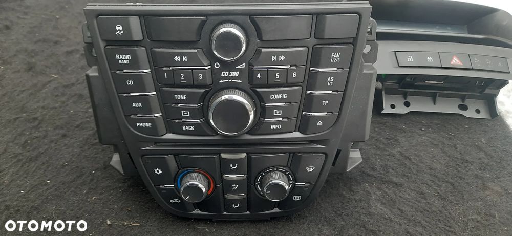 Opel Astra J Radio Zestaw Multimedialny Wyświetlacz  22773672 Panel 13346049 28273785 13338335 565412769 - 2