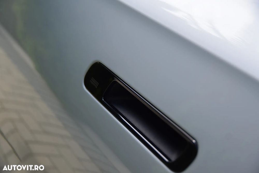 BMW Seria 7 - 19