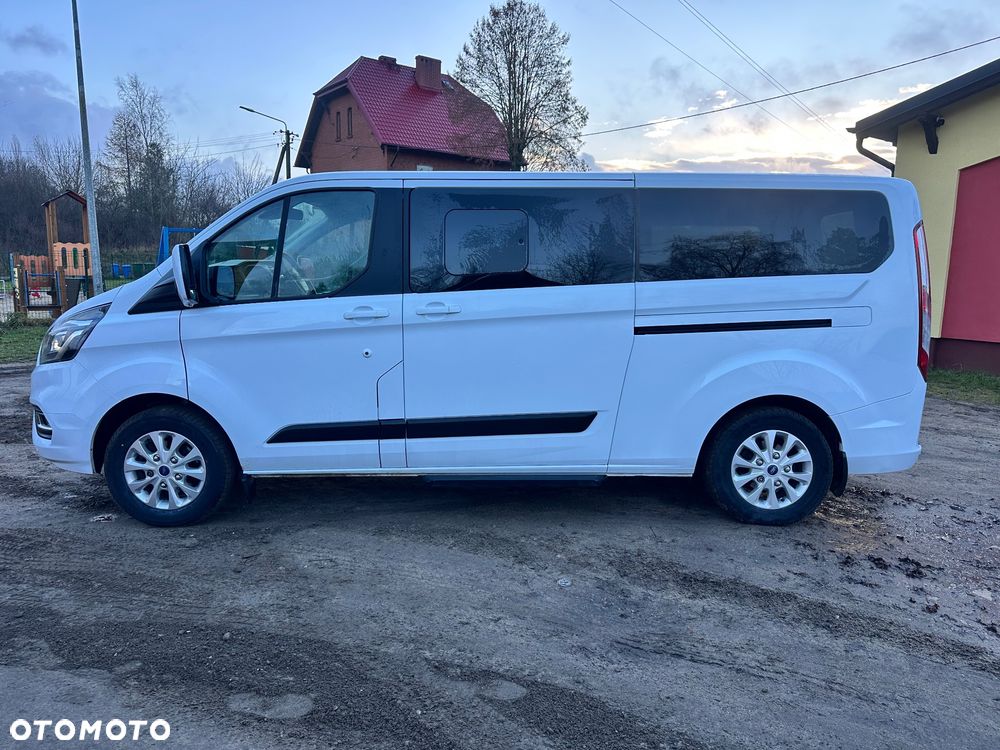 Ford Tourneo Custom 2.0 EcoBlue L2 Trend - 6