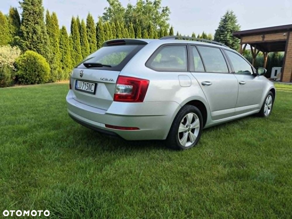 Skoda Octavia 2.0 TDI SCR Style - 6