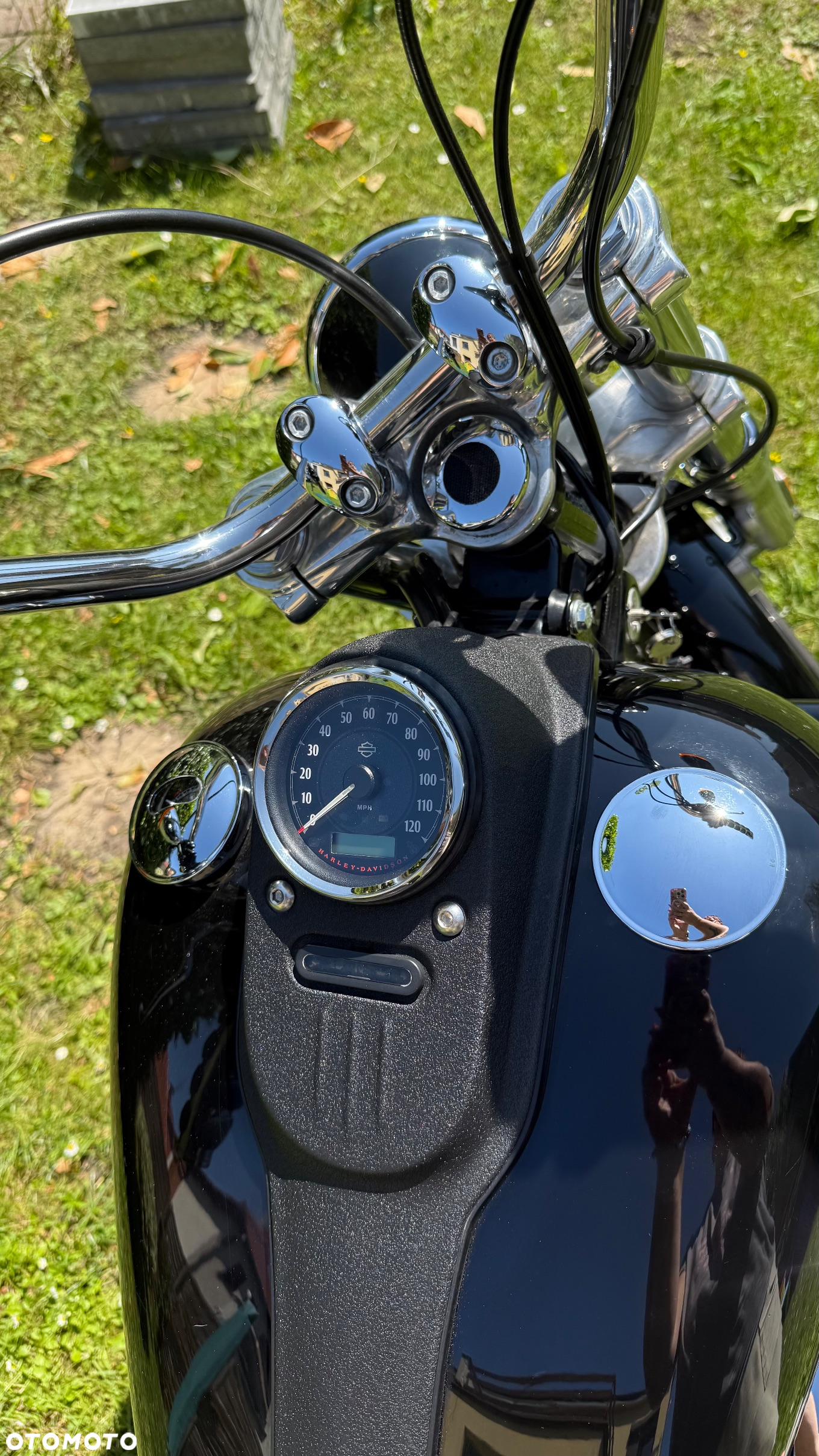 Harley-Davidson Dyna Street Bob - 5