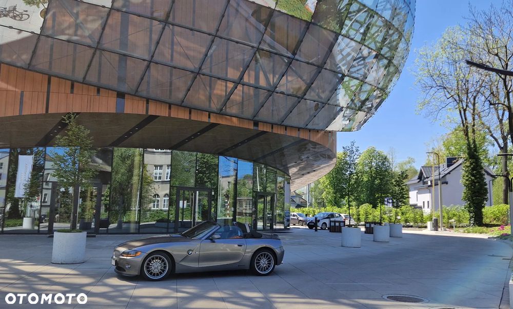 BMW Z4 2.2i - 17