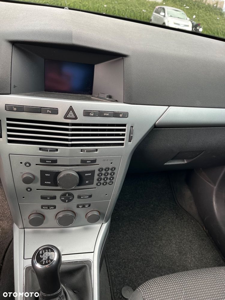 Opel Astra - 11