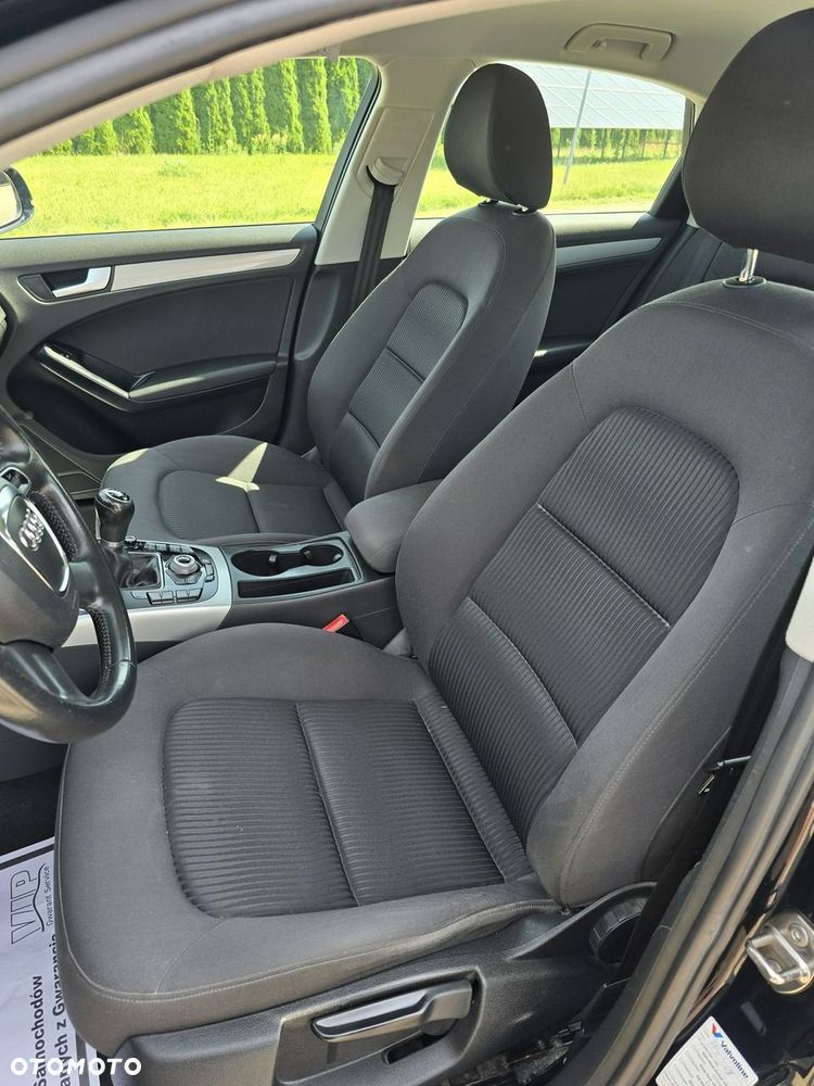Audi A4 Limousine - 13