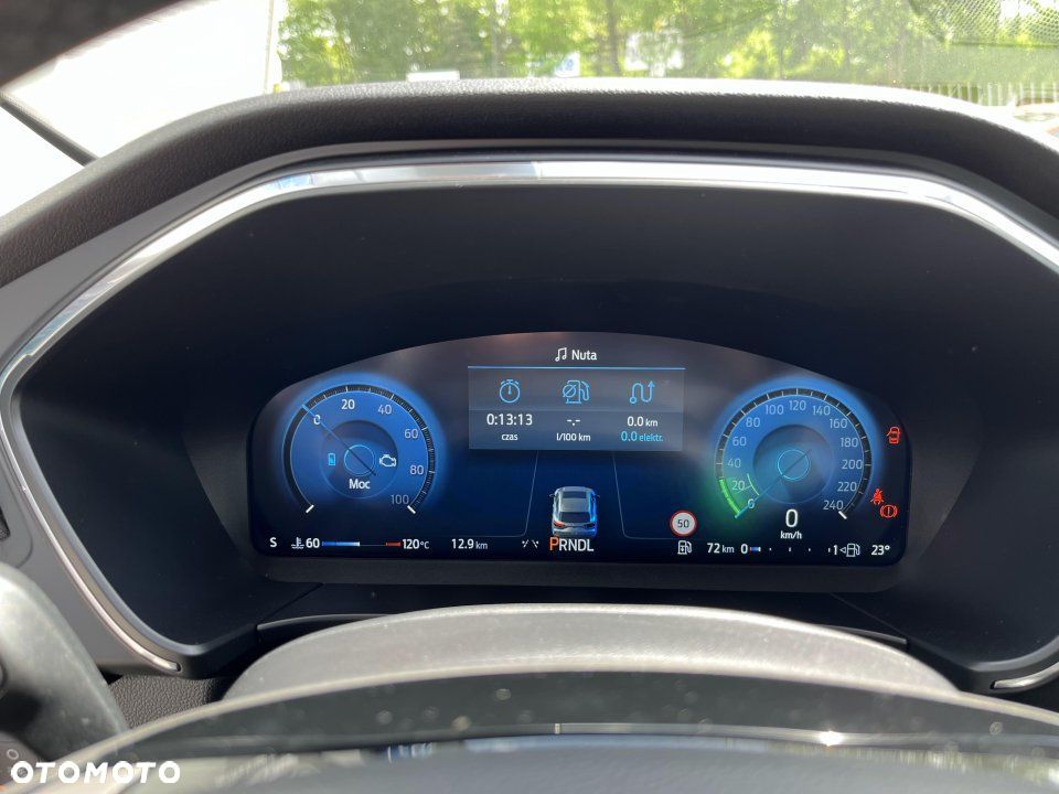 Ford Kuga - 16