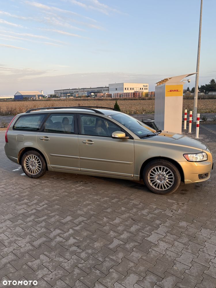 Volvo V50 - 3