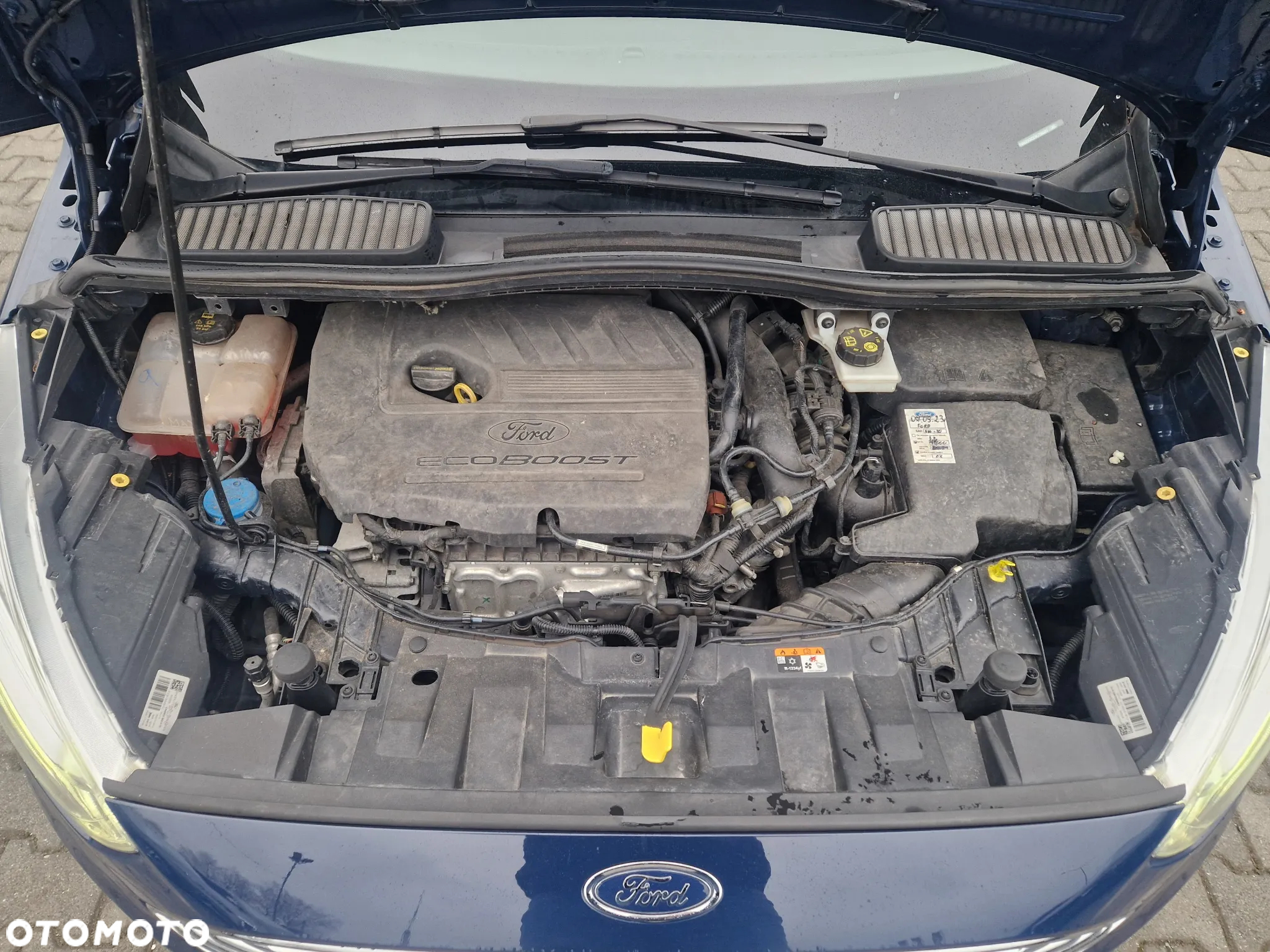 Ford Grand C-MAX - 35