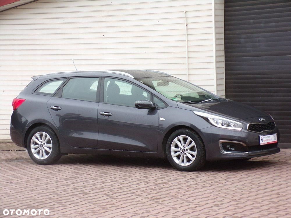 Kia Ceed - 3