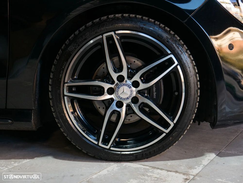 Mercedes-Benz CLA 200 d Shooting Brake AMG Line Aut. - 5
