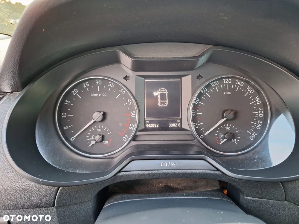 Skoda Octavia 1.6 TDI Active - 10
