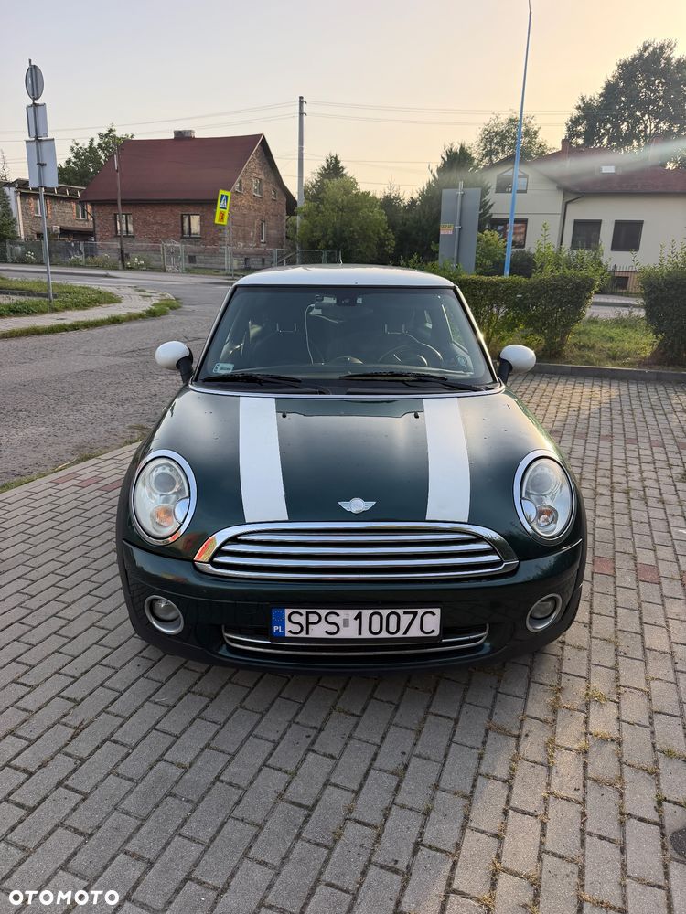 MINI Cooper Standard - 2