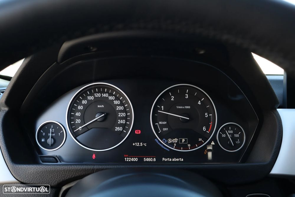 BMW 320 d Touring Aut. M Sport - 26