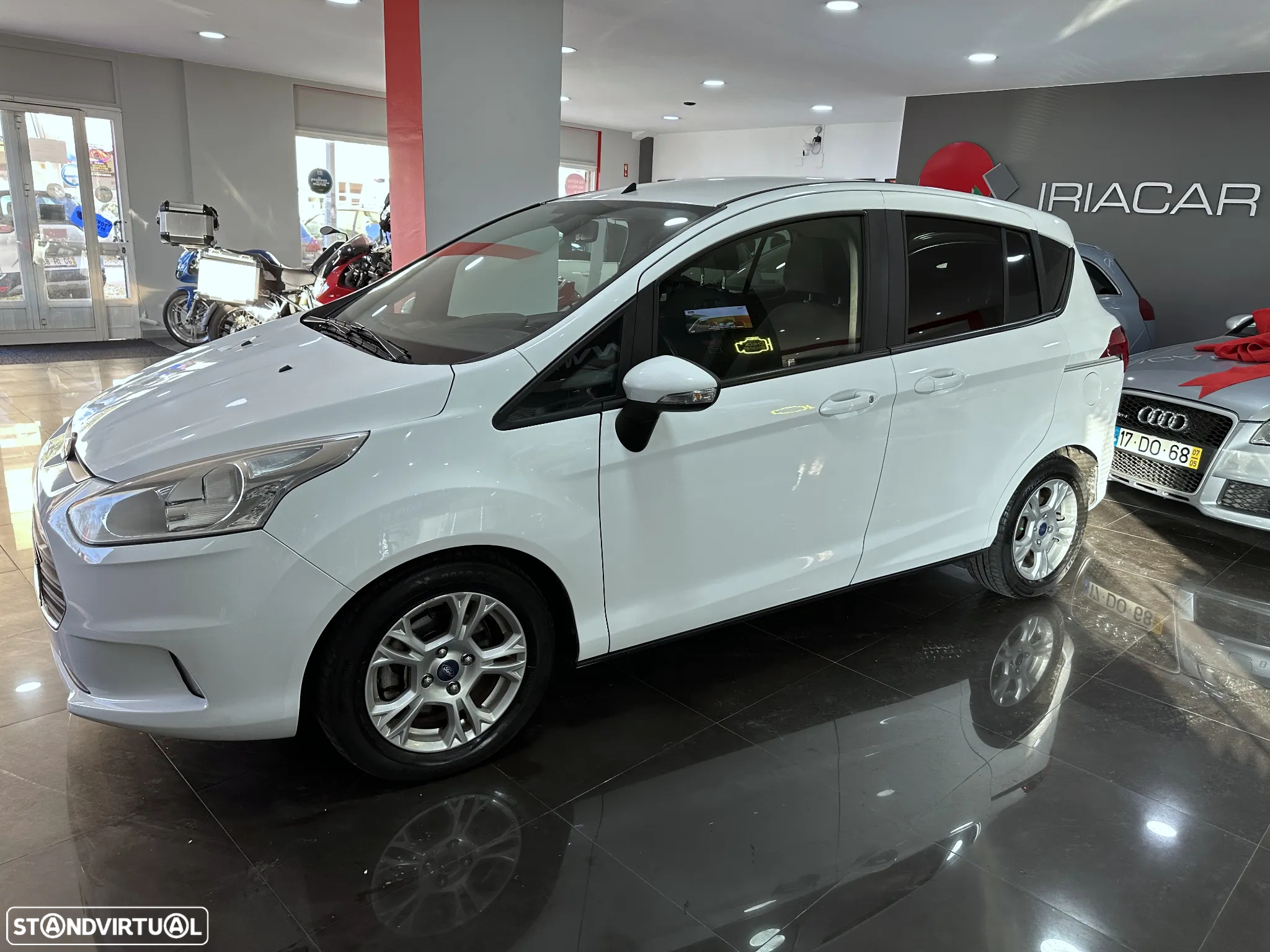 Ford B-Max 1.5 TDCi Titanium - 21