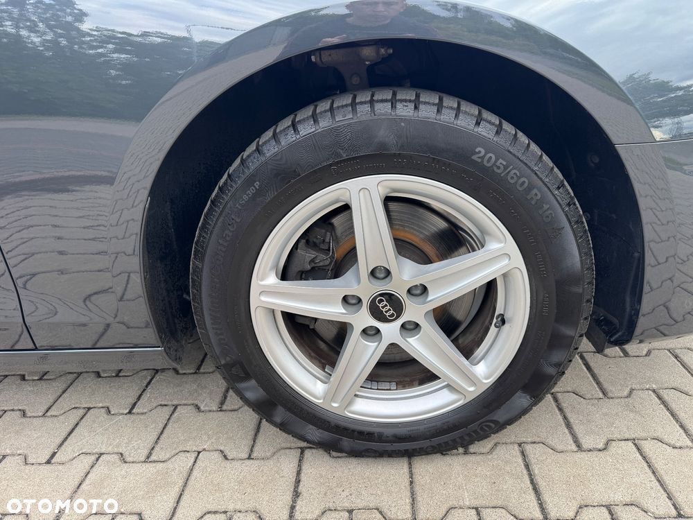 Audi A4 Avant 30 TDI mHEV S tronic - 8