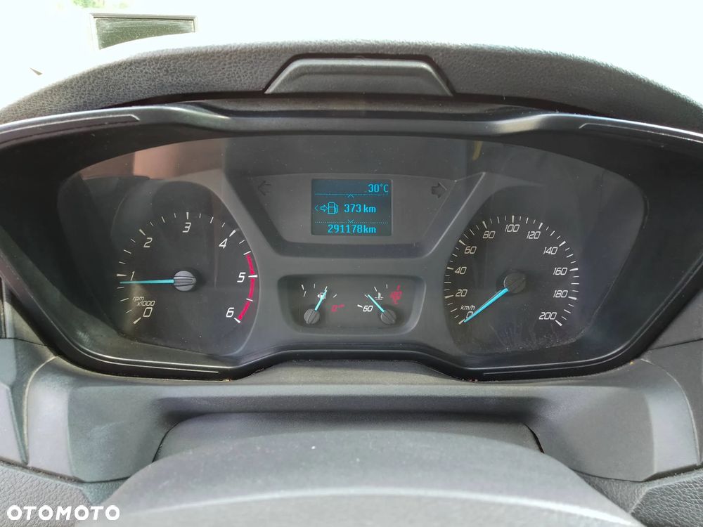 Ford Transit - 18